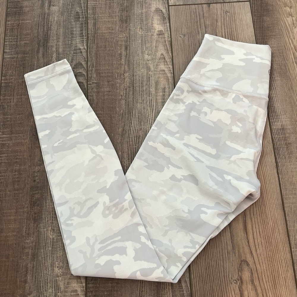SOLDLike New Lululemon Jacquard White Camo Leggings Size 6
